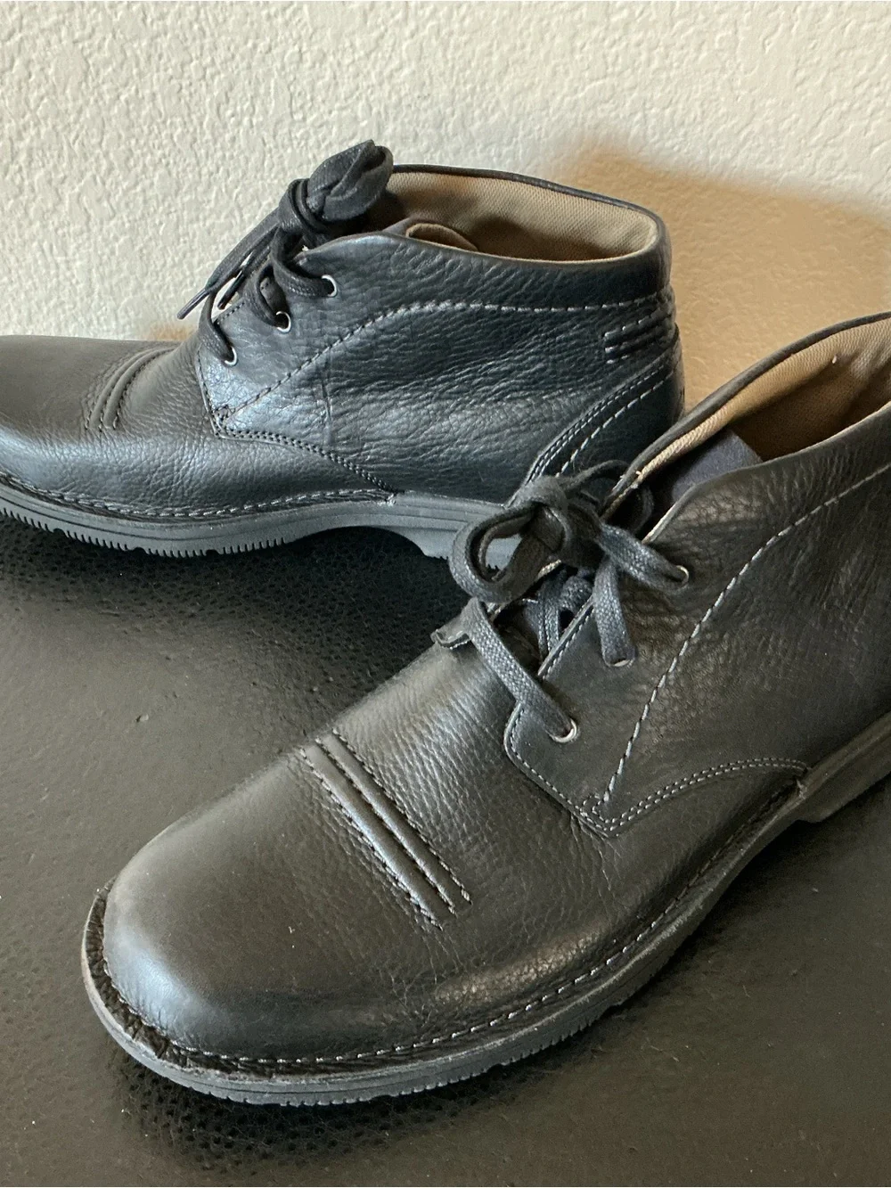 Clarks Men Senner Drive Black Pebbled Leather Light Weight Chukka Boot Size 10